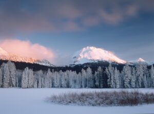 拉森火山国家公园:加州地热与火山地貌自驾路线 - 深度指南-北美指南