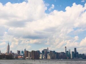 如何用 ChatGPT 快速验证 AI 商业想法可行性 - 深度指南-北美指南