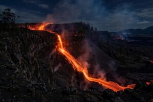 夏威夷火山国家公园：熔岩、火山口与星空的三日行程指南-北美指南